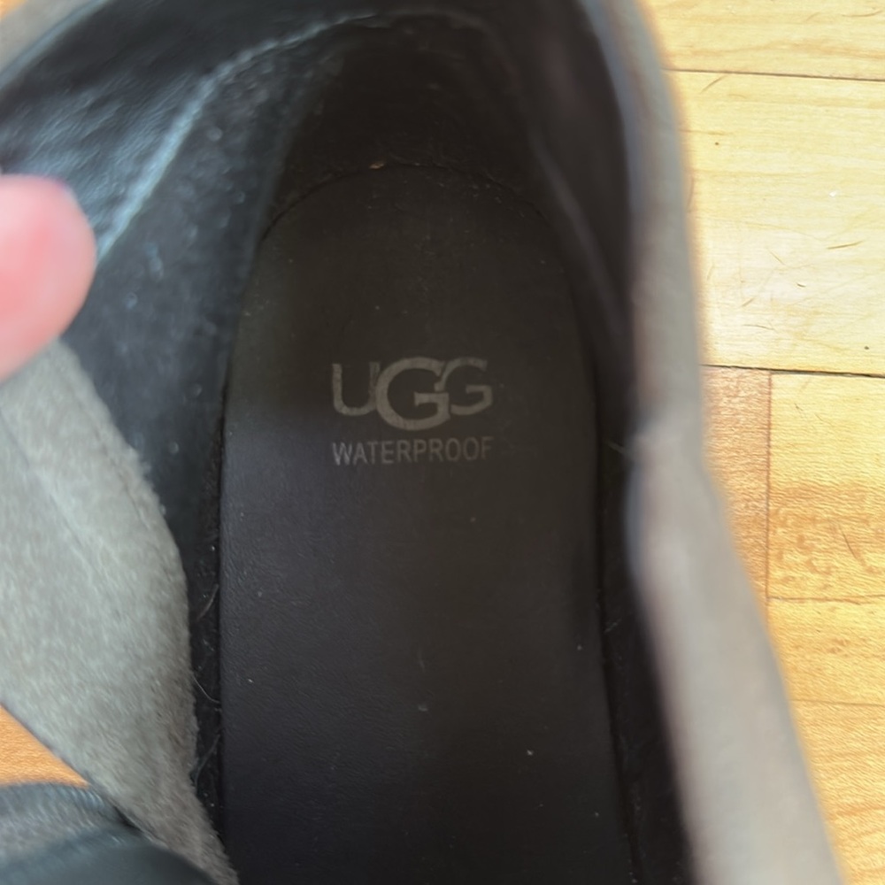 Women’s UGG Aureo II ankle Size 8 - Picture 8 of 8